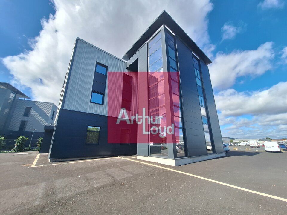 Location bureaux 128 m² non divisibles