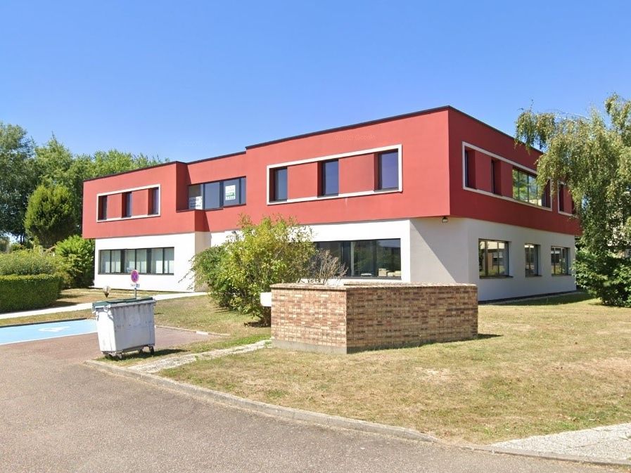 Location bureaux 383.66 m² divisibles à partir de 117 m²