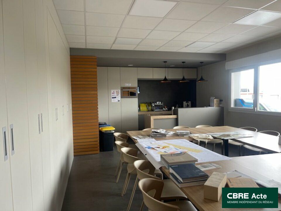 LOCAL D'ACTIVITES SAINT JACQUES MAXEVILLE