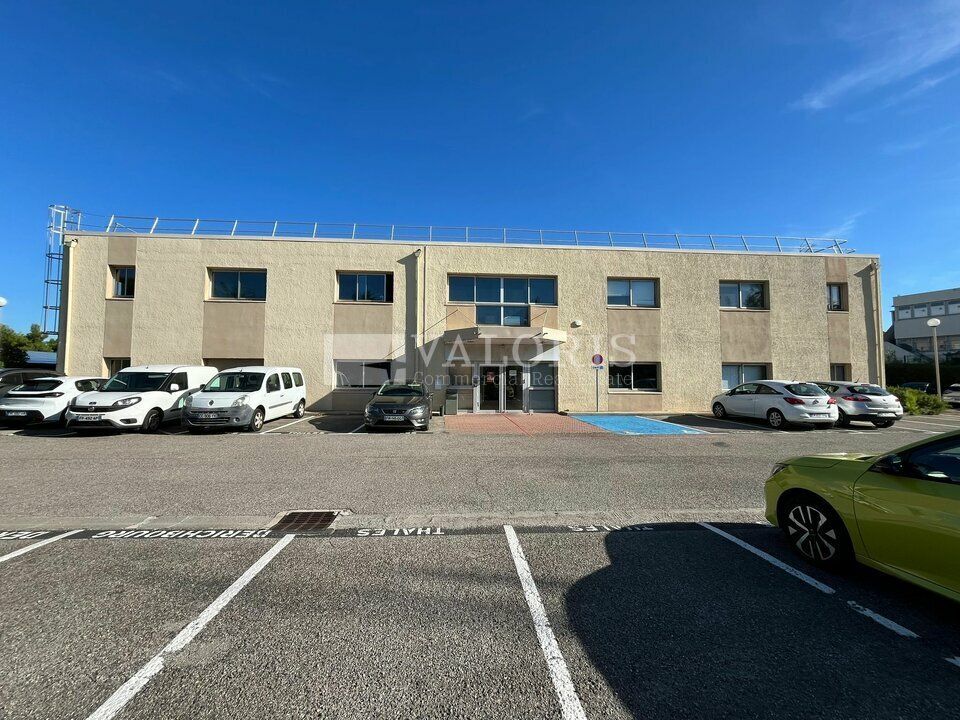 Location bureaux 101 m² non divisibles