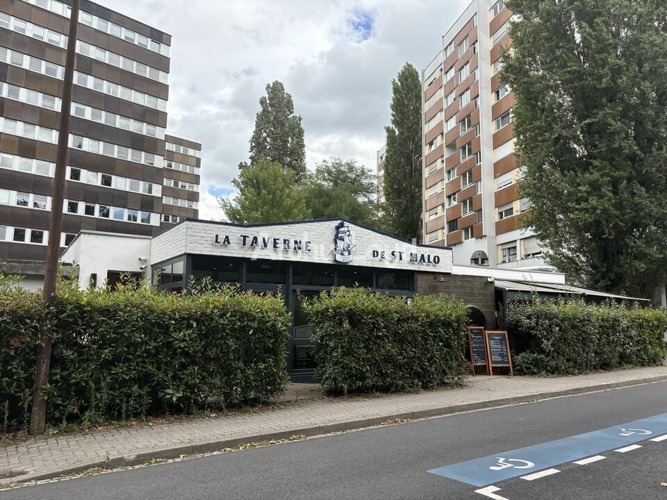 Vente fonds de commerce 317 m² non divisibles