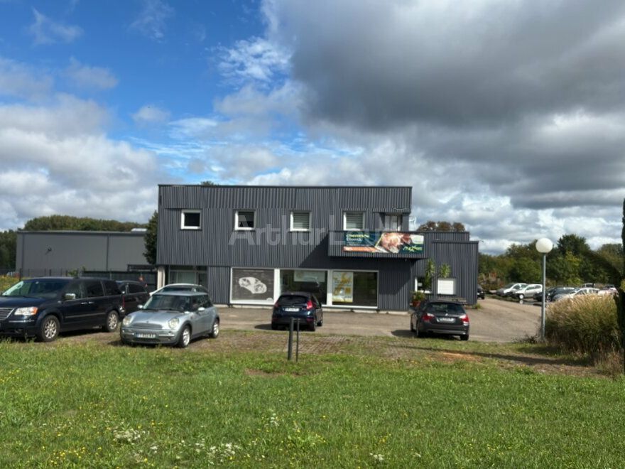 RARE - A VENDRE FONDS DE COMMERCE GARAGE + MURS