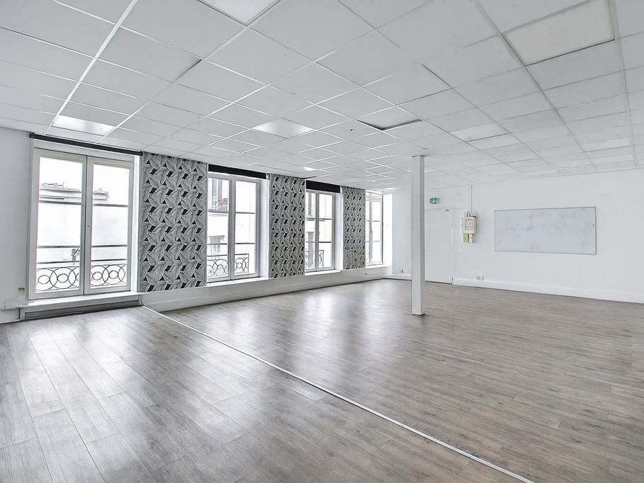 Location bureaux 140 m² non divisibles