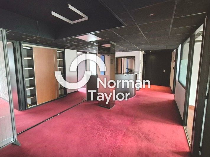 Location bureaux 250 m² non divisibles