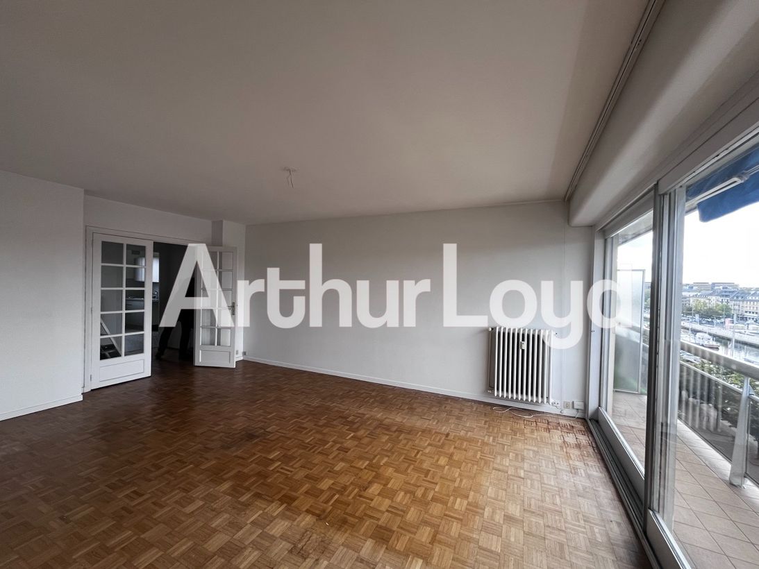 Location bureaux 98.00 m² à CAEN