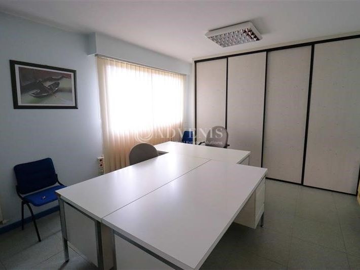 Location bureaux 302 m² non divisibles