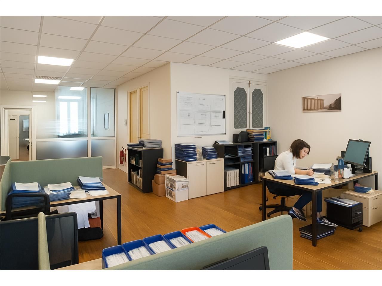 Location bureaux 83.00 m² à BORDEAUX