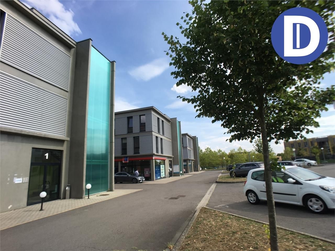 Location bureaux 326.00 m² non divisibles