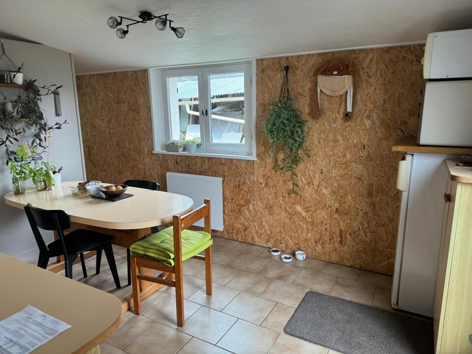 TOURS NORD ROCHECORBON - A LOUER LOCAL D'ACTIVITES DE 400 M² - PROCHE A10