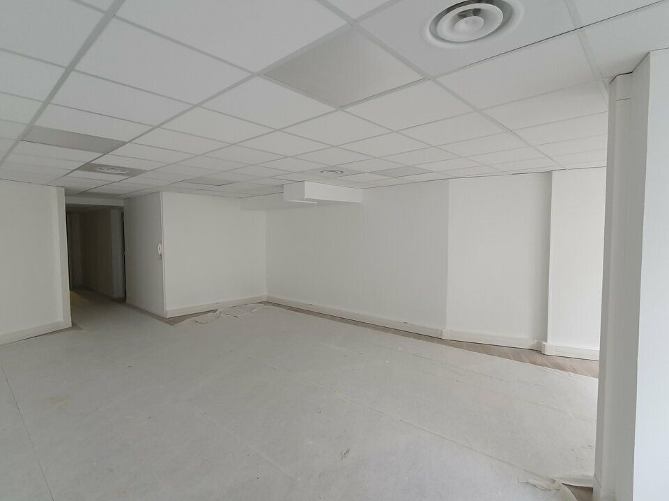 Location bureaux 73 m² non divisibles