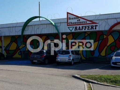 Location local commercial 1530 m² non divisibles