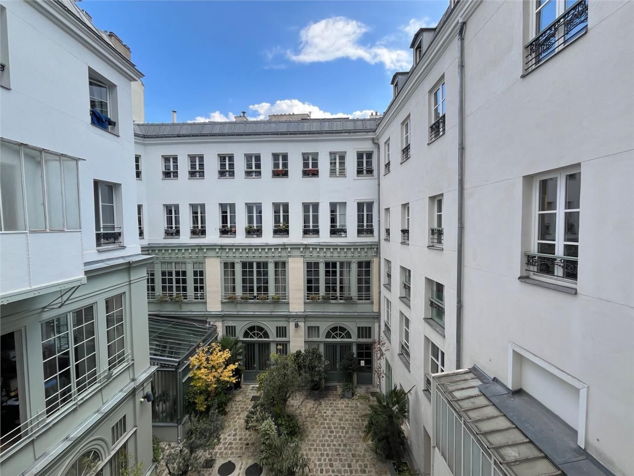 Location bureaux 140 m² à Paris 2ème