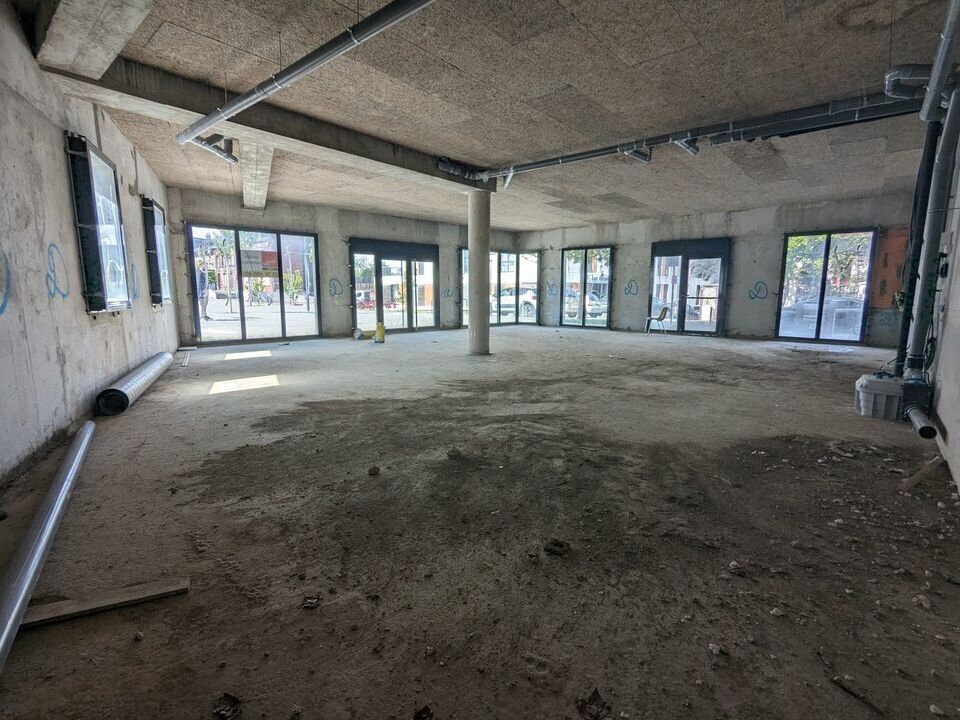 A louer local commercial sur Rouen, proche du T4