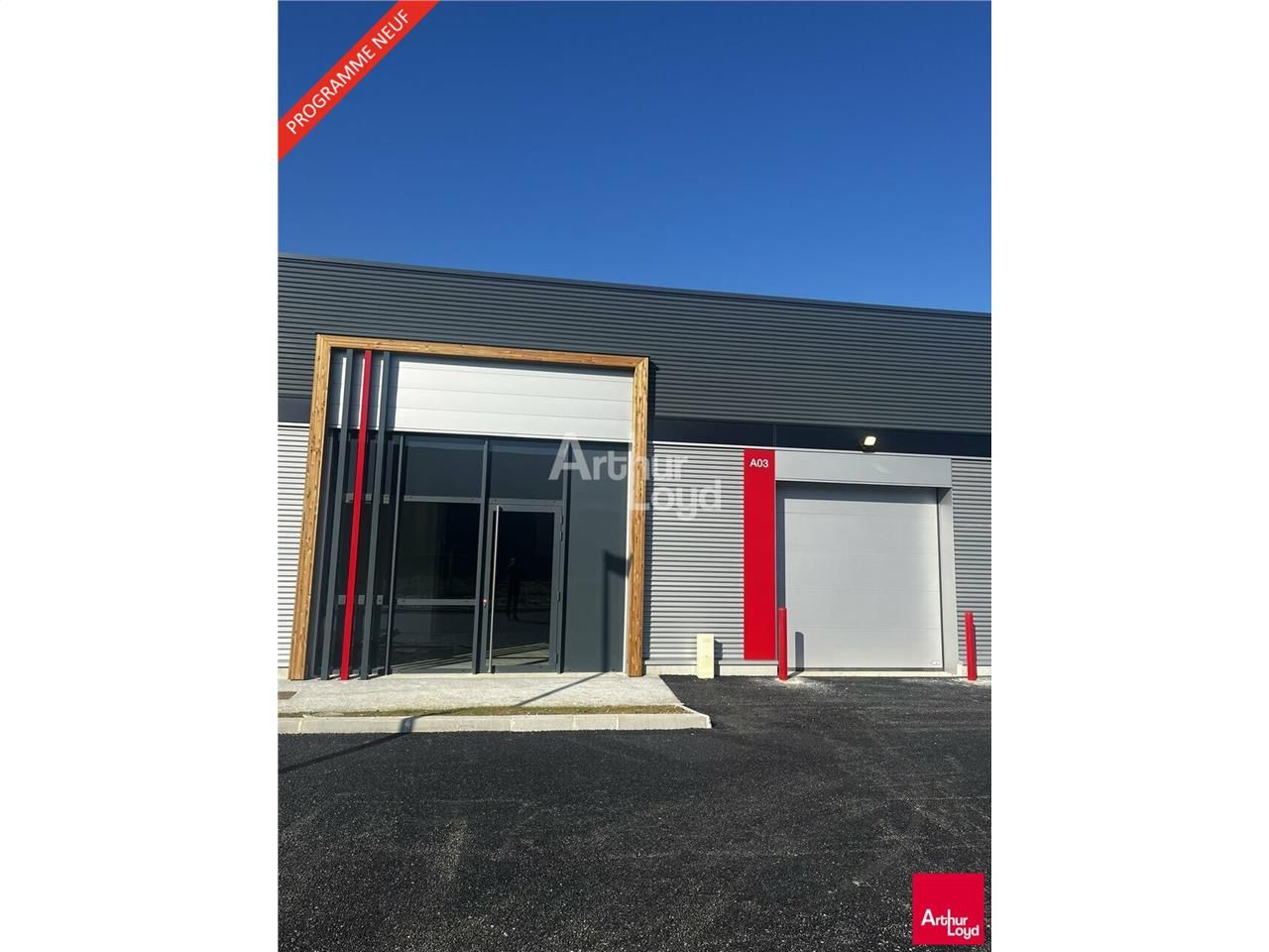 MORDELLES - LOCAL D'ACTIVITE A LOUER - 240 M²