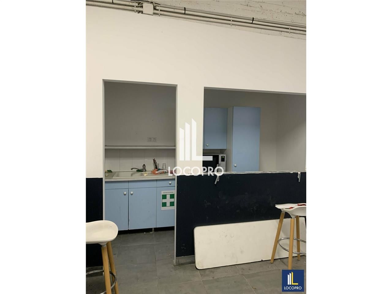 A LOUER - LOCAL D'ACTIVITES 850 M² - PROXIMITE MONACO