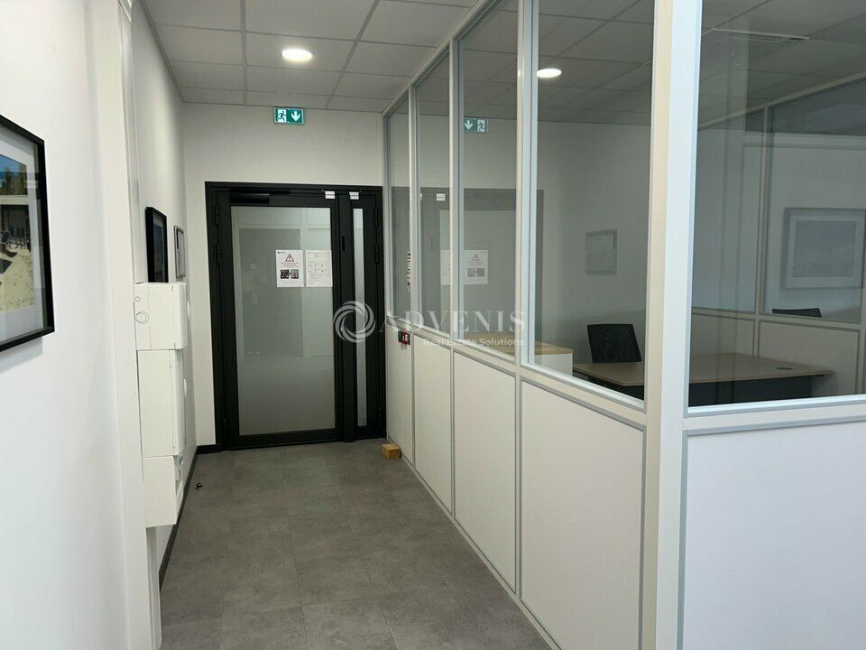 Bureaux d'environ 115,70 m² à vendre à la Ville aux Dames