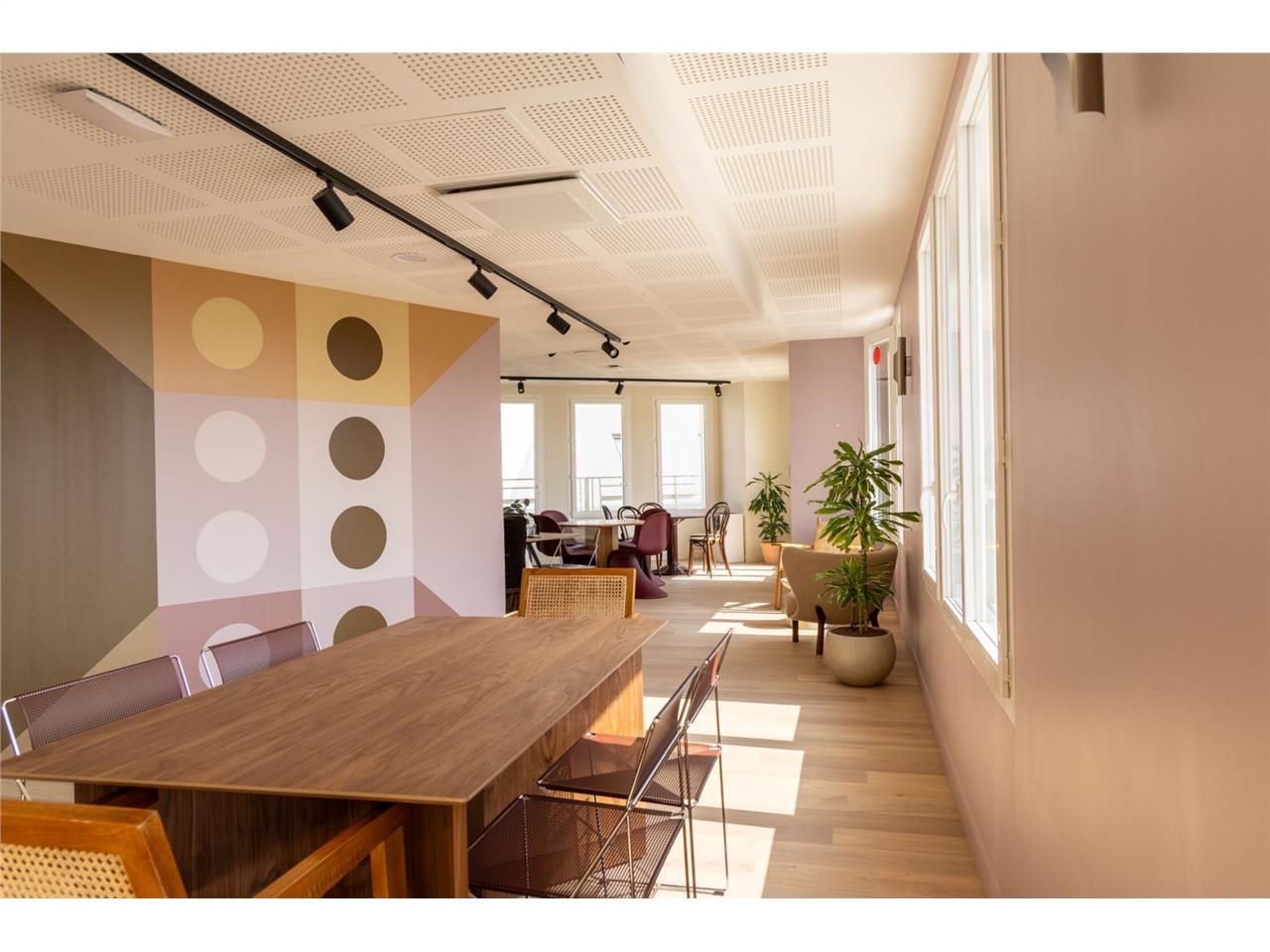 Location bureaux 1140 m² à Paris