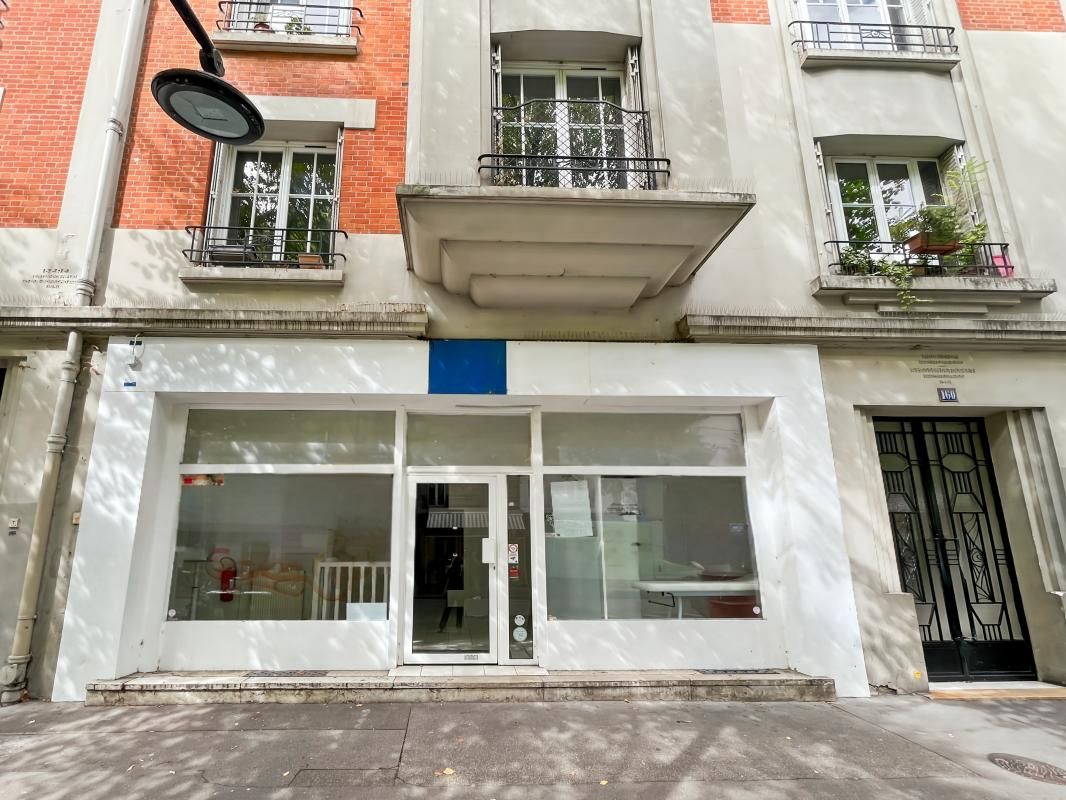 Location local commercial 72 m² non divisibles
