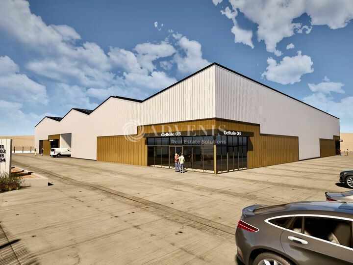 4 cellules d'activités d'environ 928 m² à 1 018 m² à vendre à Joué les Tours