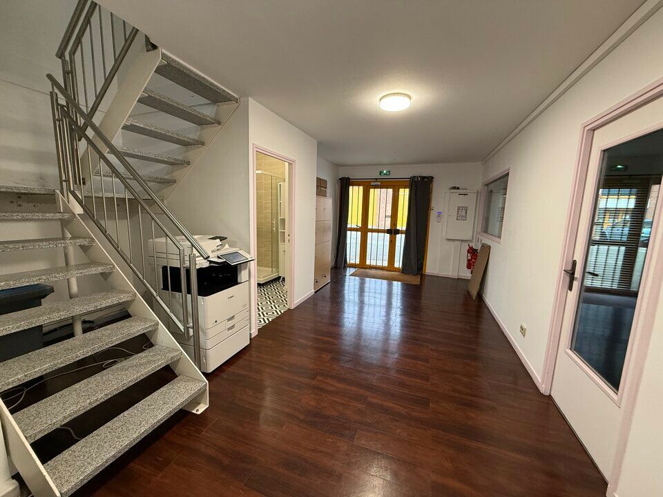 Vente bureaux 220 m² non divisibles