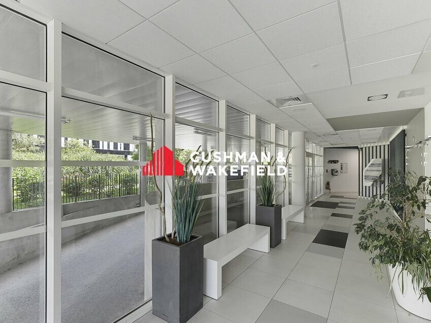 Location bureaux 336 m² non divisibles