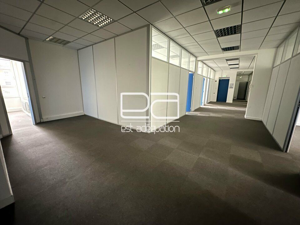 À louer – Plateau de bureaux – 235 m² – Nancy