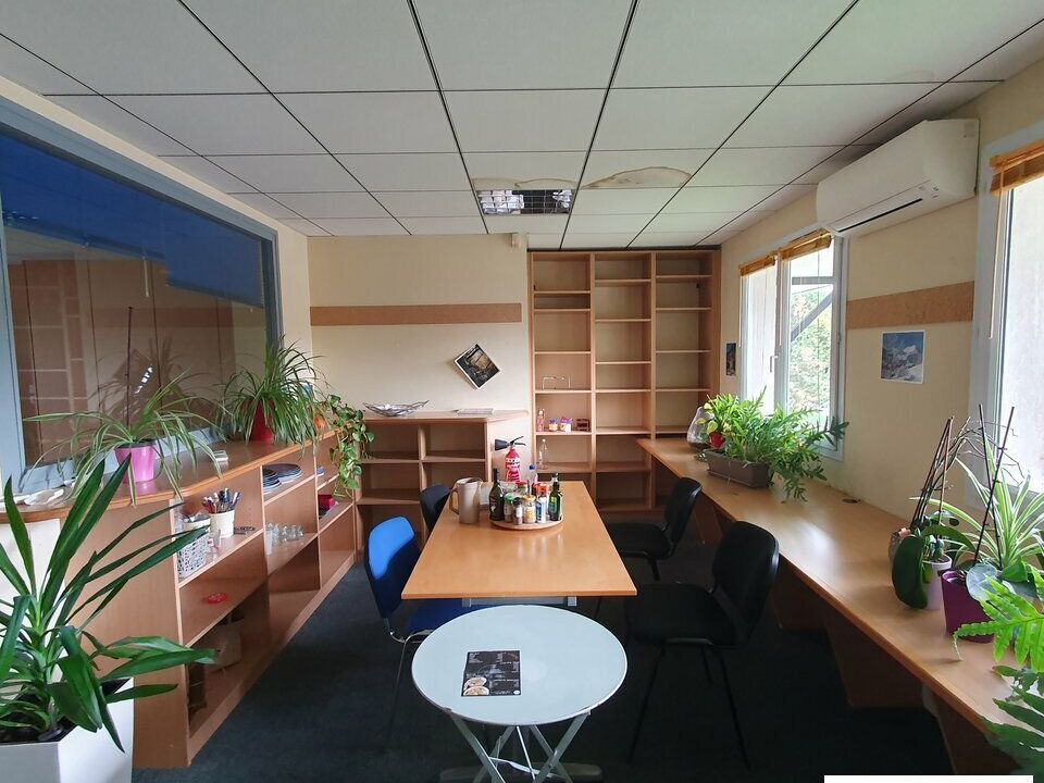 Vente bureaux 260 m² divisibles à partir de 103 m²