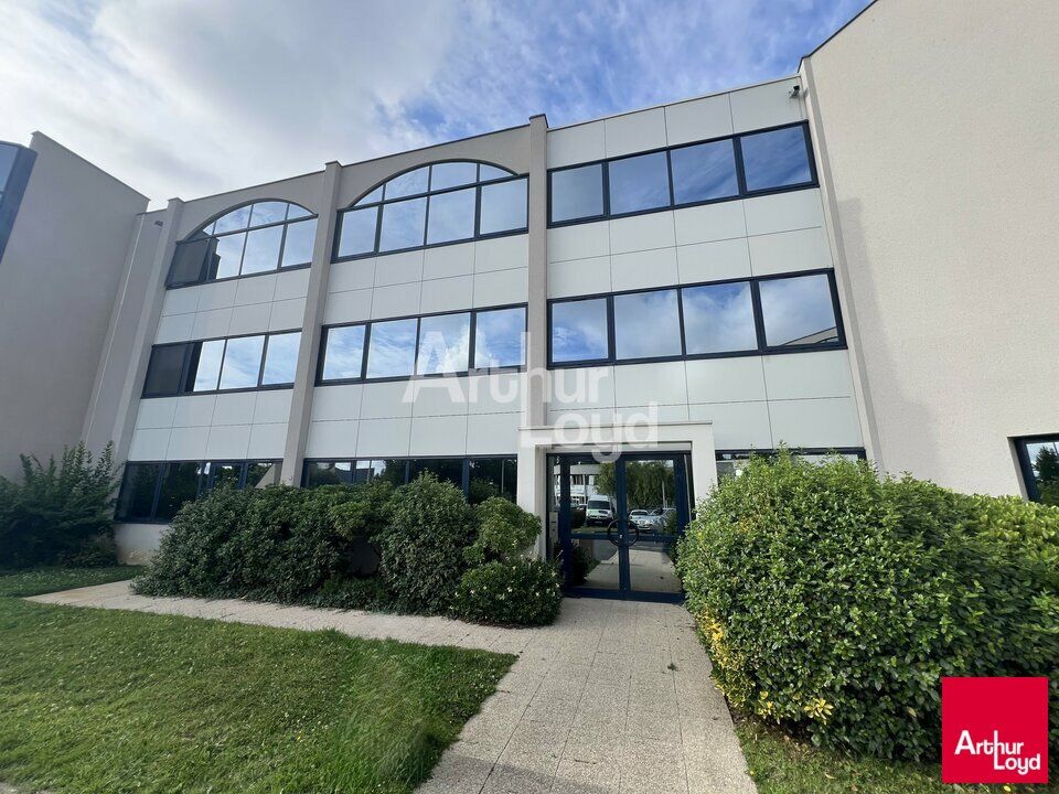 Location bureaux 109 m² non divisibles