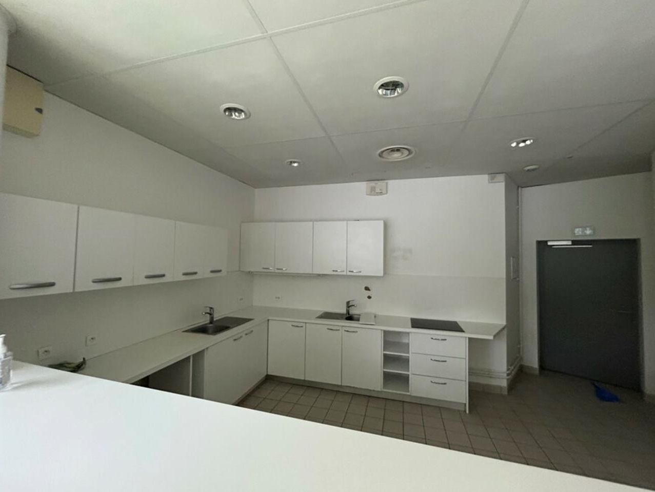 location-localcommercial-villeneuved'ascq