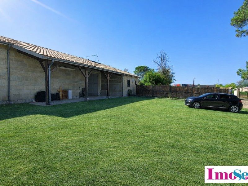 Location entrepot 200 m² non divisibles