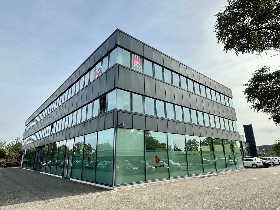 Vente bureaux 617 m² divisibles à partir de 315 m²