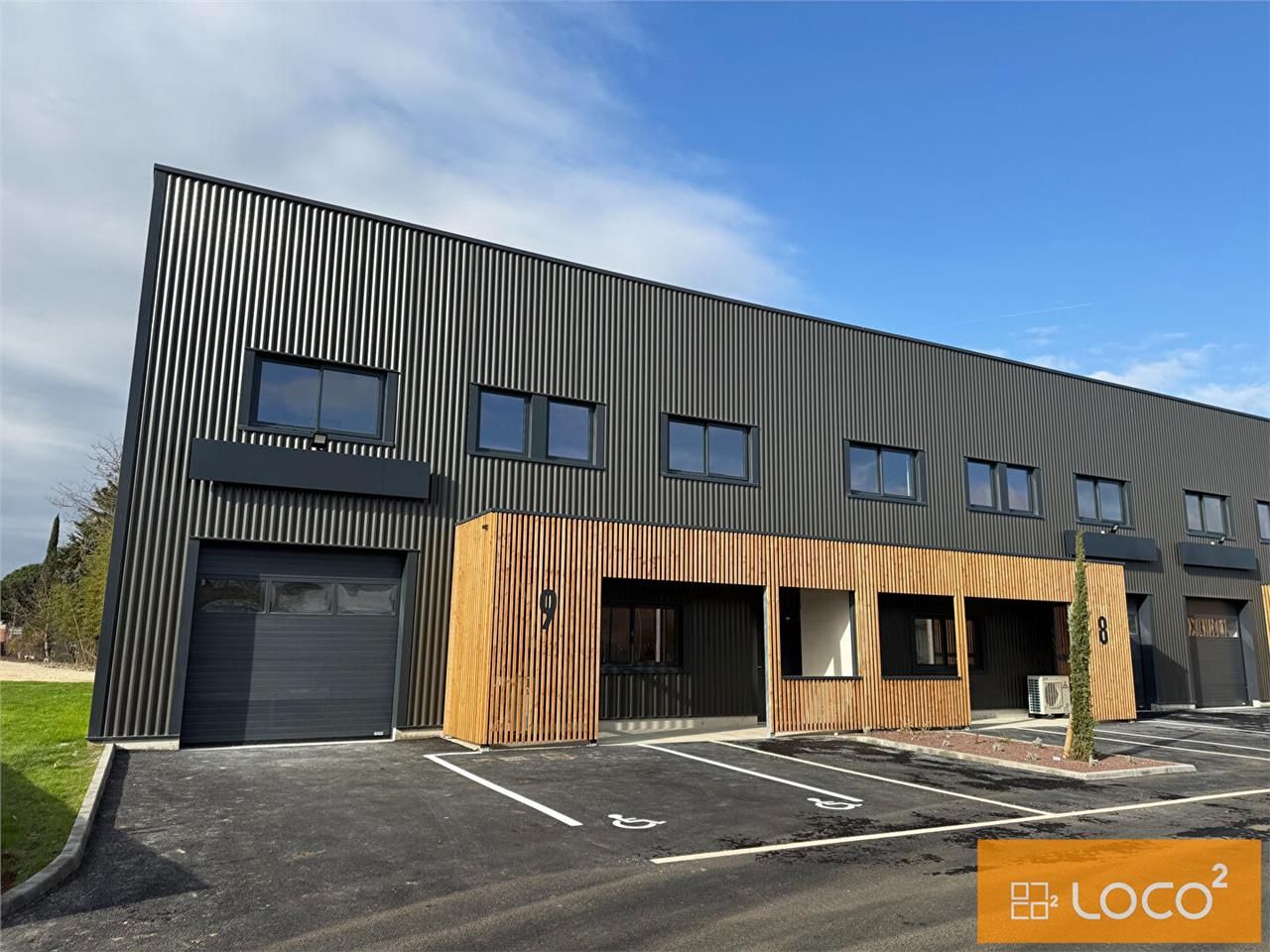 Location local 534.00 m² à LAUNAGUET