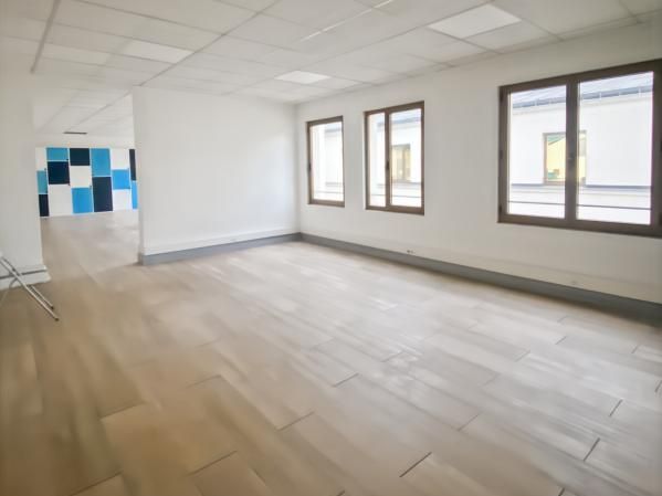 Location bureaux 85 m² non divisibles