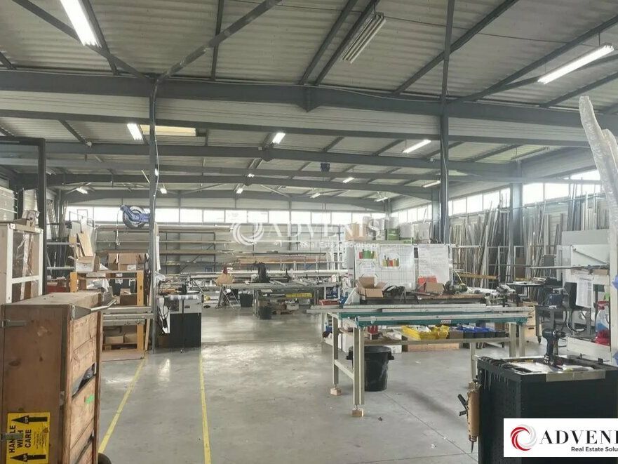 LOCAL D'ACTIVITE A VENDRE VILLENAVE D'ORNON