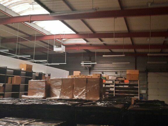 Vente local d''activites 482 m² non divisibles