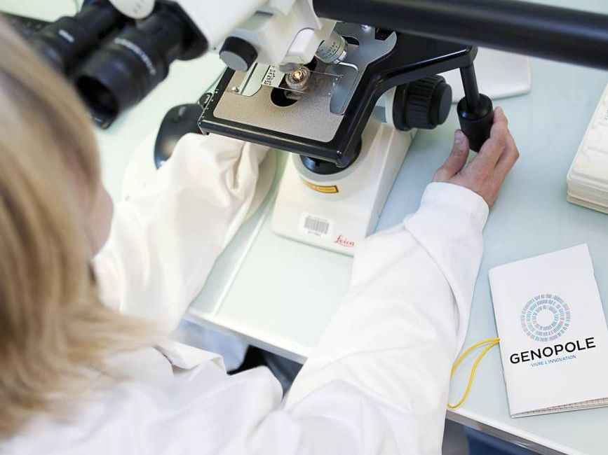 Location entrepôts 400 m² divisibles à partir de 12 m²