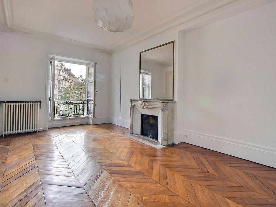 Location bureaux 80 m² non divisibles