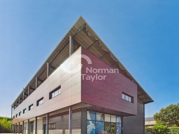 Vente bureaux 985 m² non divisibles