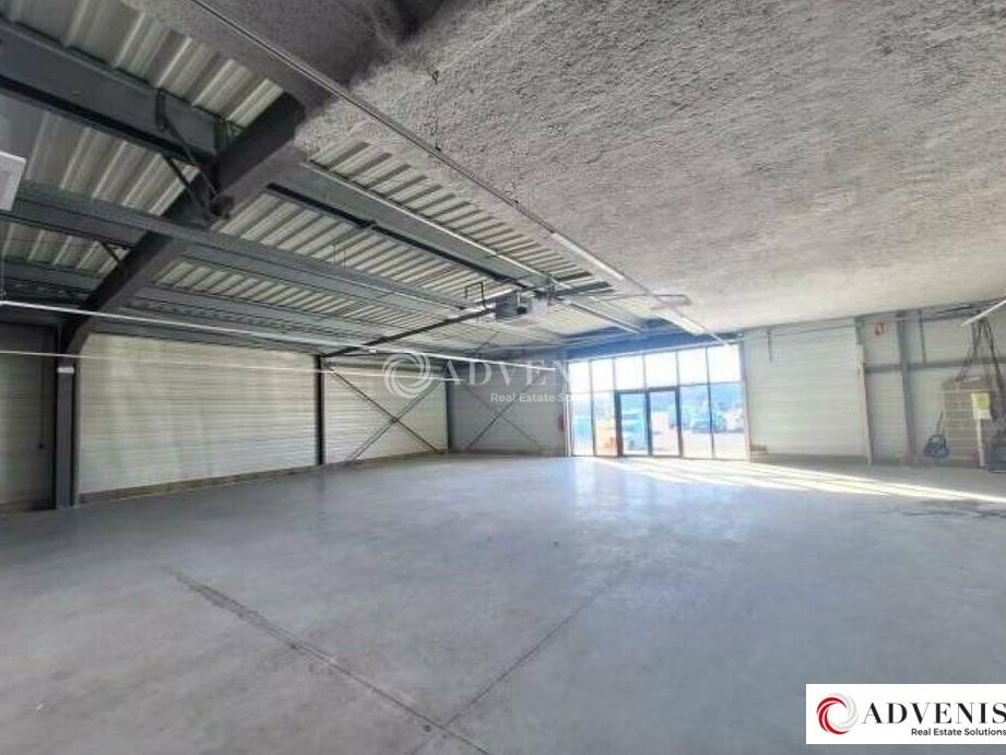 A LOUER - LOCAL COMMERCIAL 572 m² 