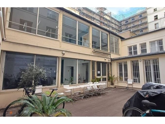 Location bureaux 287 m² non divisibles