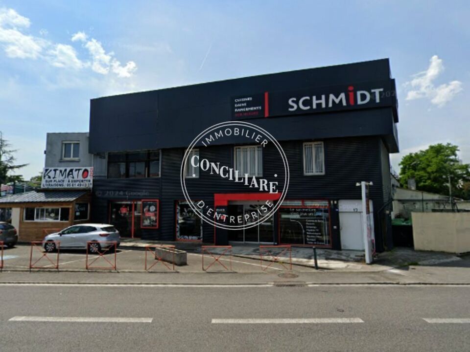 Location entrepot 500 m² non divisibles