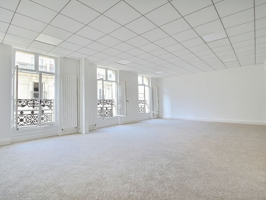 Location bureaux 170 m² non divisibles
