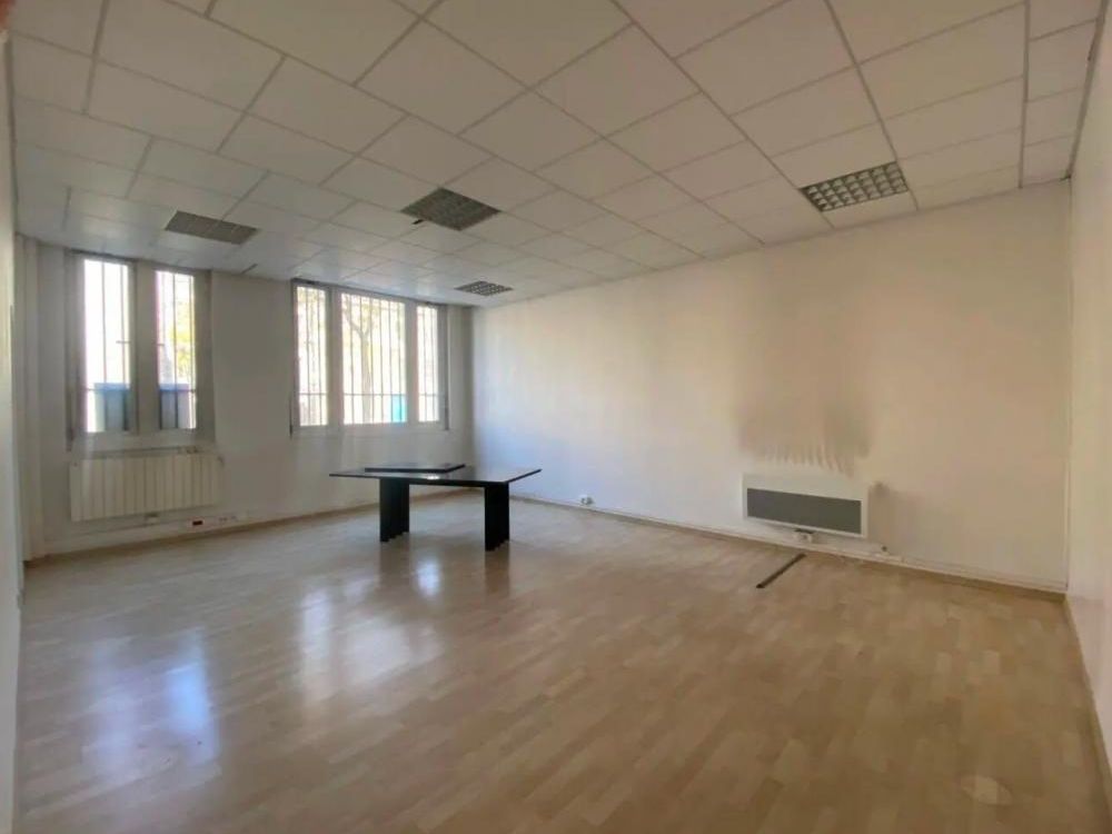 Vente bureaux 204 m² non divisibles