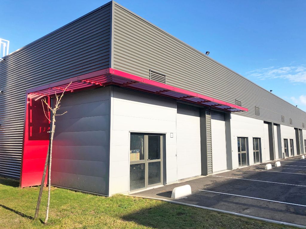 Vente local 40.74 m² à BOULOC