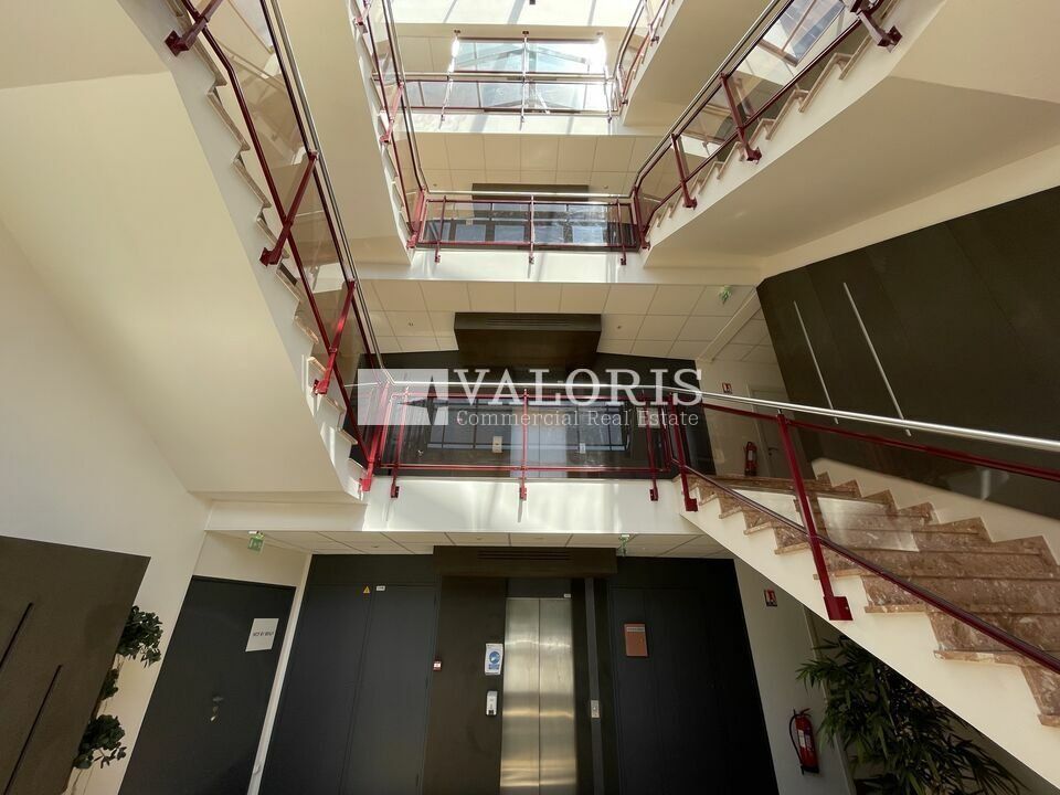 144 m² pour ce bureaux en vente à Dardilly