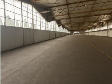 Location local commercial 1500 m² à PORTET-SUR-GARONNE