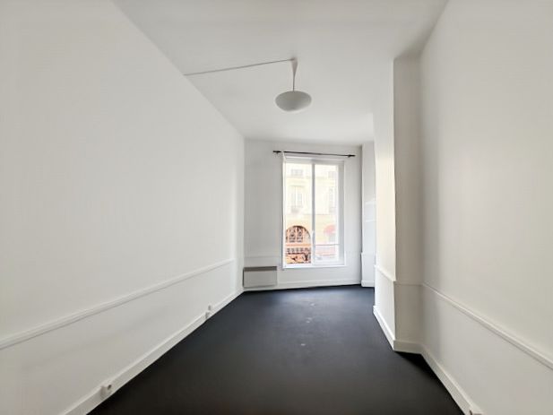 Location bureaux 43 m² non divisibles