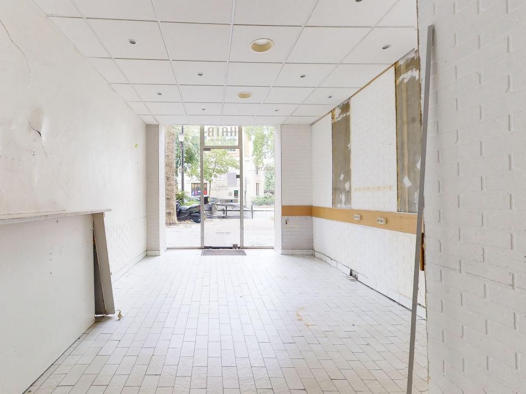 Location local commercial 21 m² non divisibles