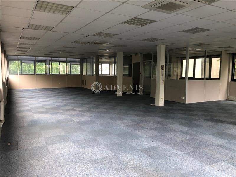 Bureaux d'environ 72 m² ou 253 m², disponibles à la location à proximité de Tours