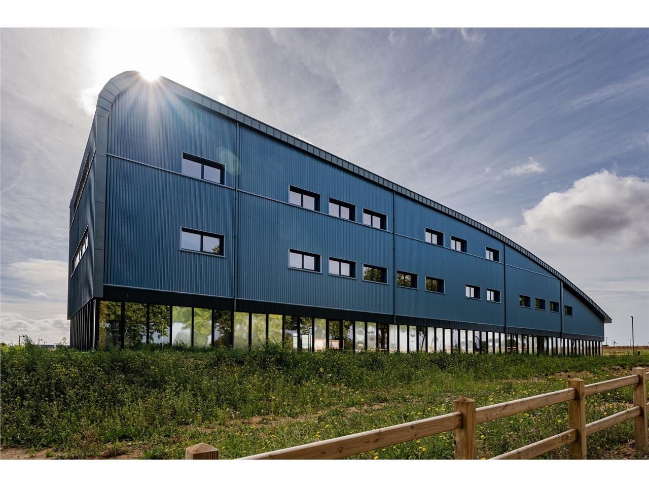 Vente bureaux 50 m² à Douvres-la-Délivrande